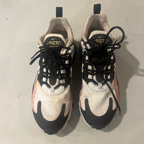 Nike Air Max 270 React
Black White Bleached Coral - Picture 4 of 4